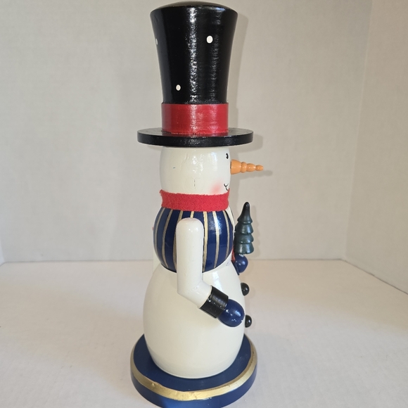 11.75" Vintage Snowman Nutcracker - Picture 2 of 8